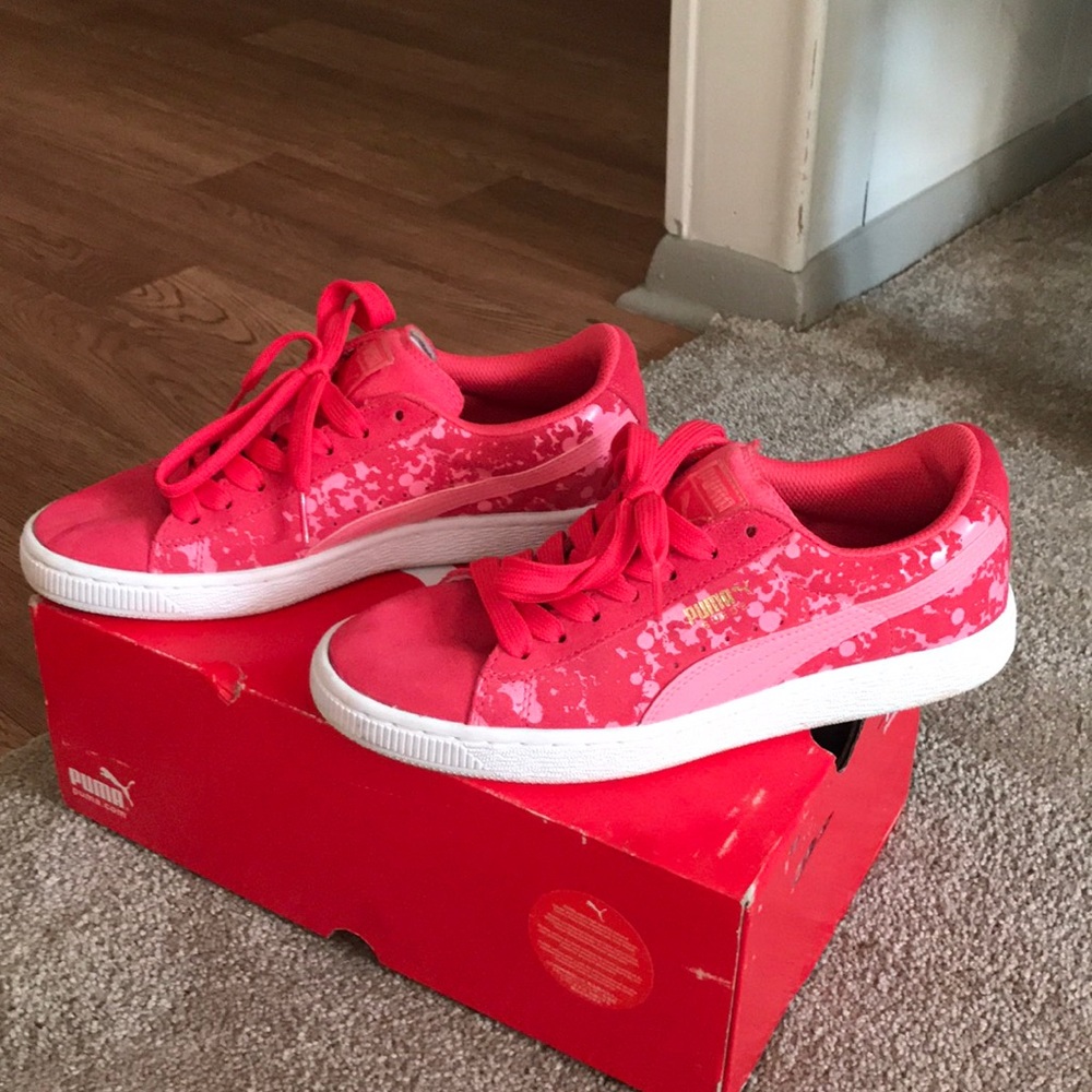 Shoes.👟 - Picture 3 of 5